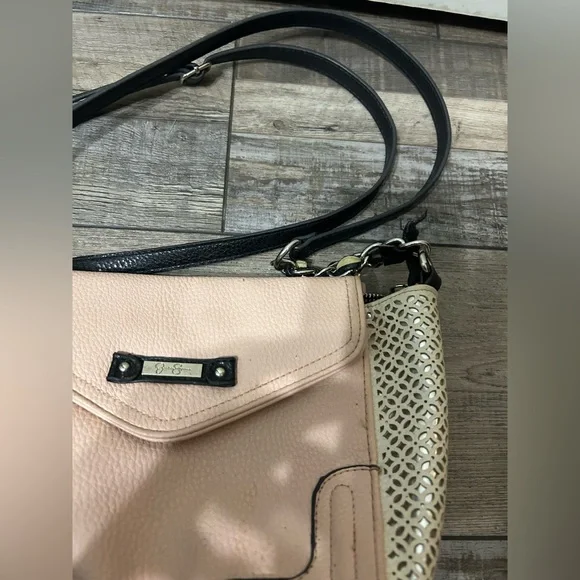 Jessica Simpson Pink, silver, Ivory & Black Crossbody Bag purse - Picture 8 of 8